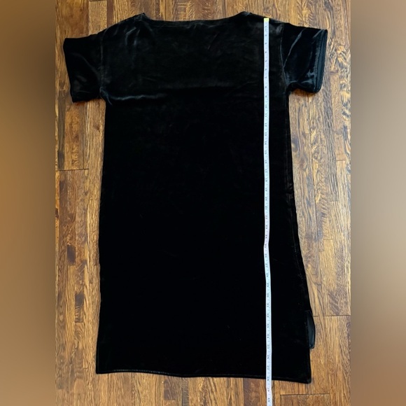 EILEEN FISHER Velvet Short Sleeve Sheath Dress in Black Size Extra Small - Picture 8 of 8